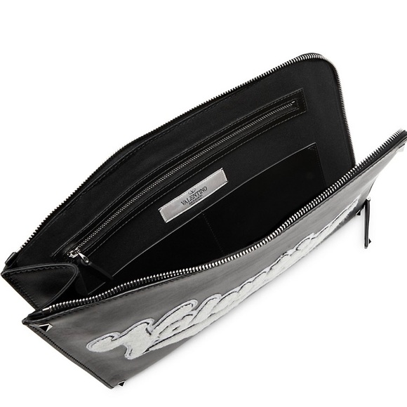 VALENTINO GARAVANI Leather logo UNISEX LG zip clutch - Picture 6 of 16